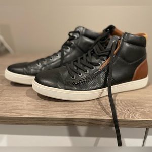 Black Brown Zipper Sneakers